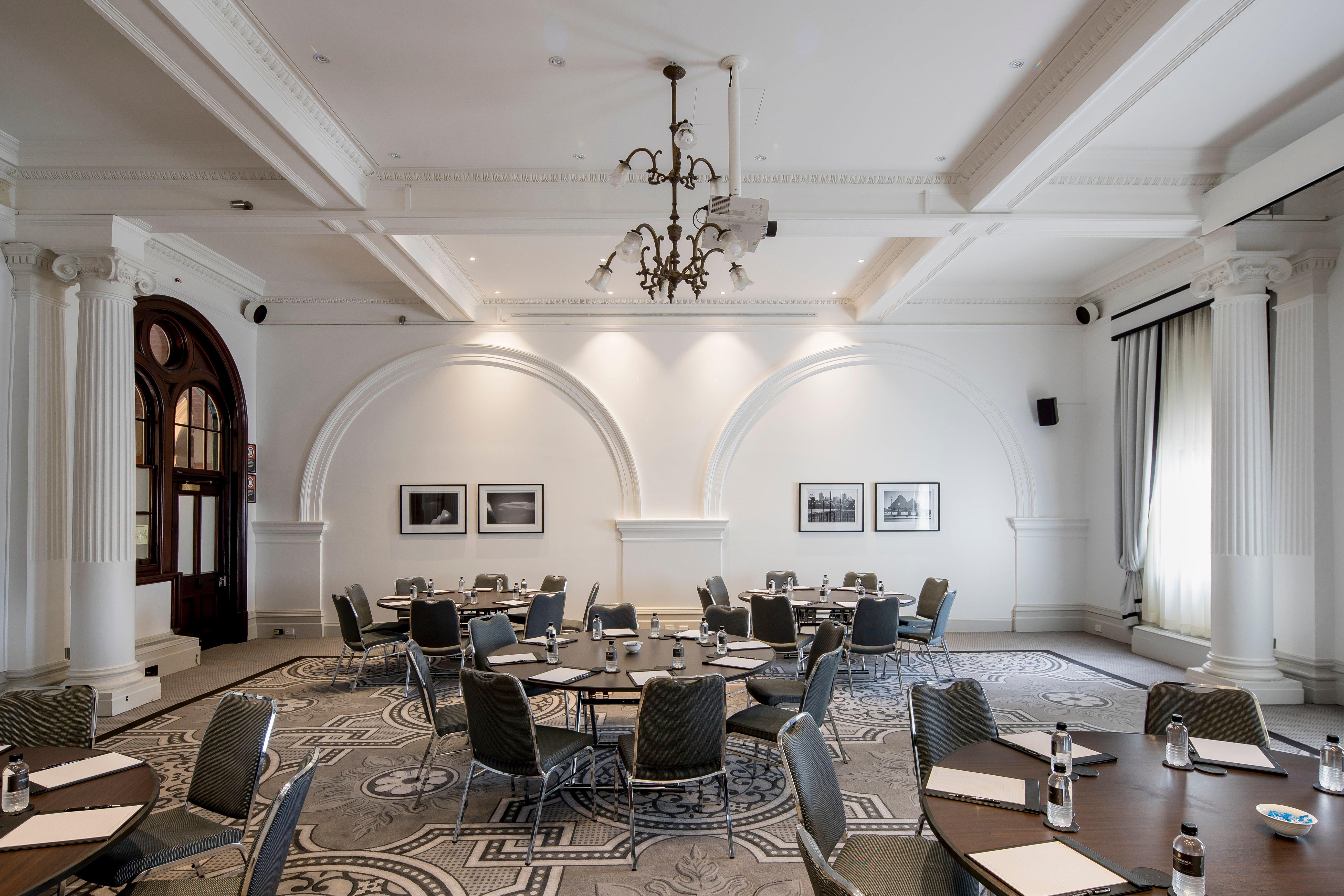 Intercontinental Sydney By Ihg Hotel Exterior photo The interior of the Old Museum Building