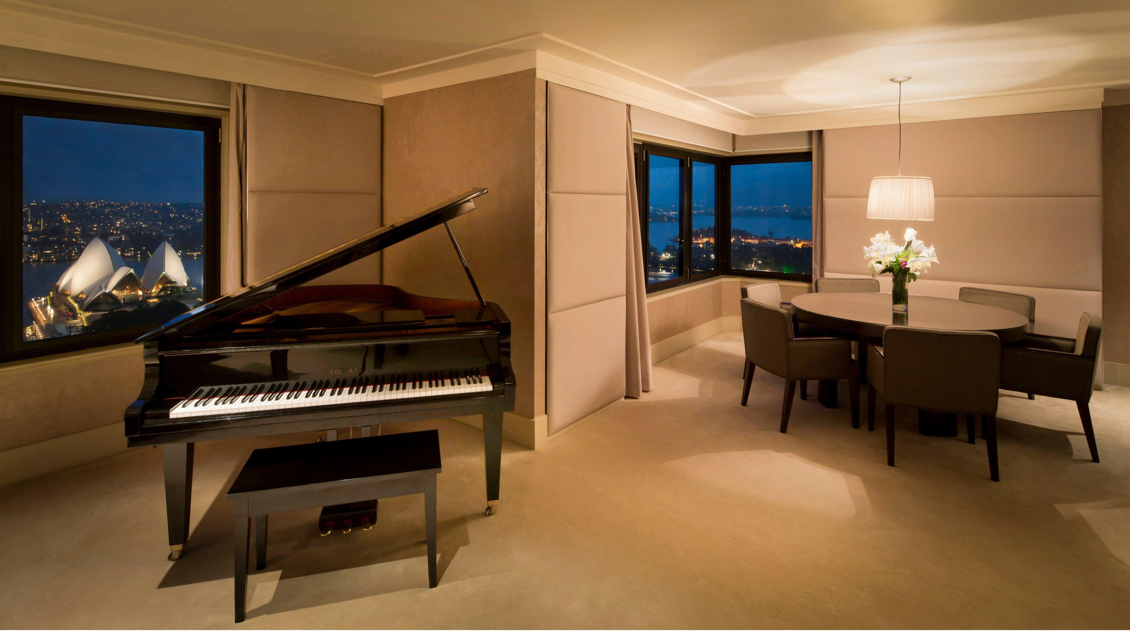 Intercontinental Sydney By Ihg Hotel Exterior photo A piano in a hotel suite